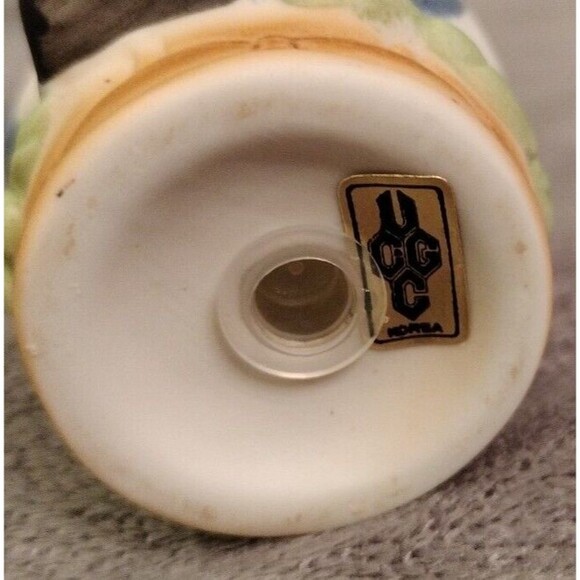 Lefton Anthropomorphic Mr & Mrs Humpty Dumpty Salt and Pepper Shakers Vintage - Picture 12 of 12